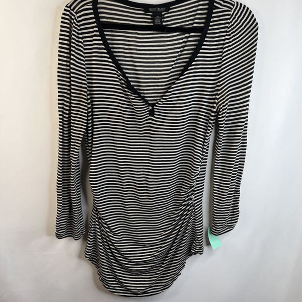 Size XS: White House Black/White Striped Long Sleeve Shirt