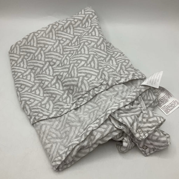 Aden + Anais White/Grey Patterned Car Seat Canopy Cover