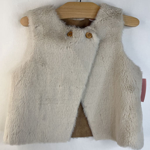 Size 2-3: Zara Sleeveless Creme Faux Fur Leather Vest