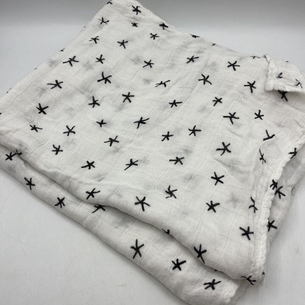 Aden + Anais White/Black Stars Swaddle Blanket