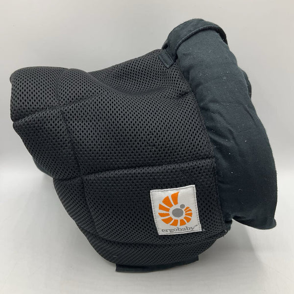 ErgoBaby Black Insert w/ Booster Pillow