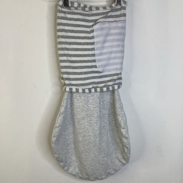 Size 0-3m: Swaddle Designs White/Grey Striped Swaddle Sleepsack