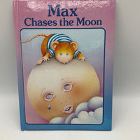 Max Chases The Moon (hardcover)