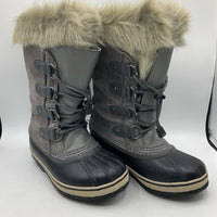 Size 2Y: Sorel Grey Toggle Strap Fuzzy Lined Snow Boots