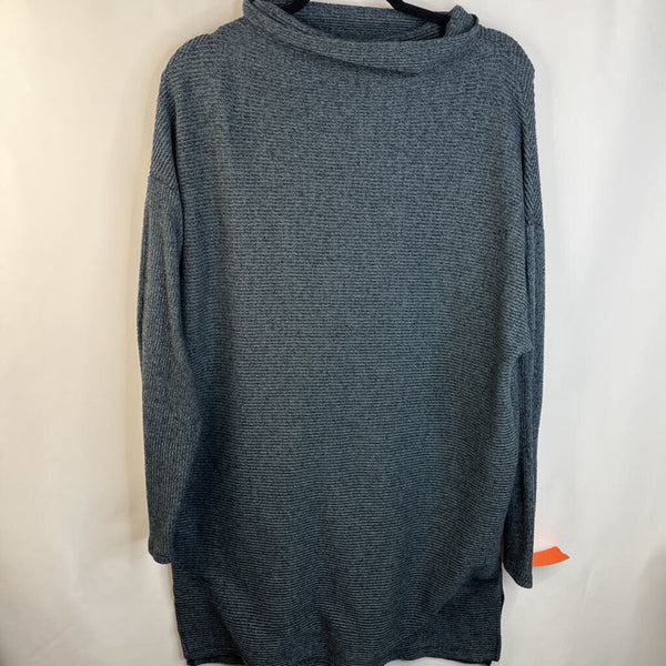 Size M: Motherhood Blue Knit Tunic Turtleneck Sweater