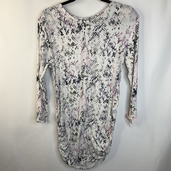 Size M: Jessica Simpson White/Colorful Scales Long Sleeve Shirt