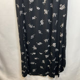 Size L: Small Show Black/White Flowers Short Sleeve Nursing Dress