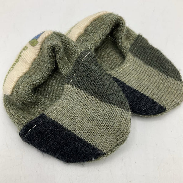 Size 0-3m: Babee Greens Merino Wool Green Knitted Baby Slippers