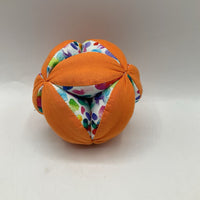 Lovevery Plush Clutching Ball