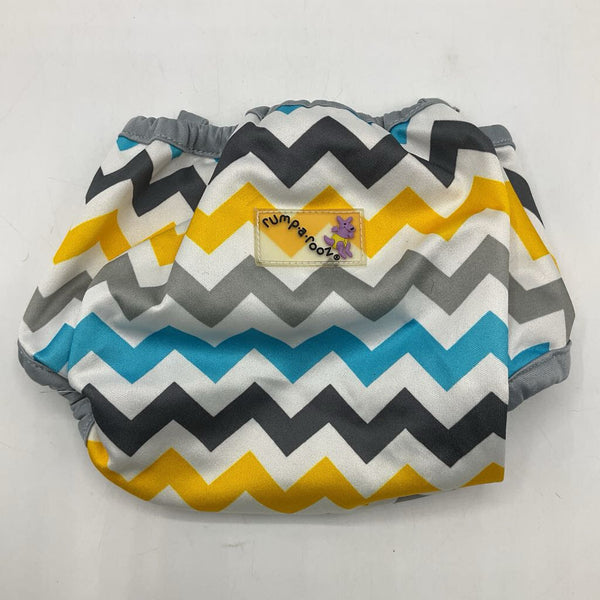 Size NB: Rumparooz White/Colorful Zig Zags Adjustable Snap Diaper Cover