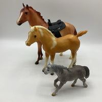 3pc Horse Figures