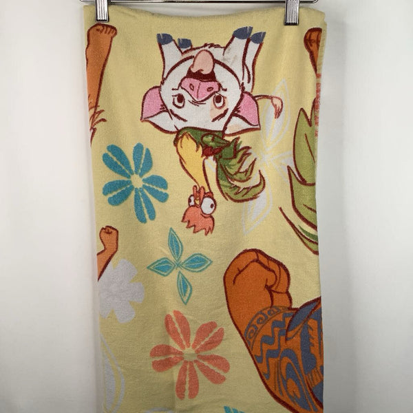 Disney Moana Yellow Orange Beach Towel