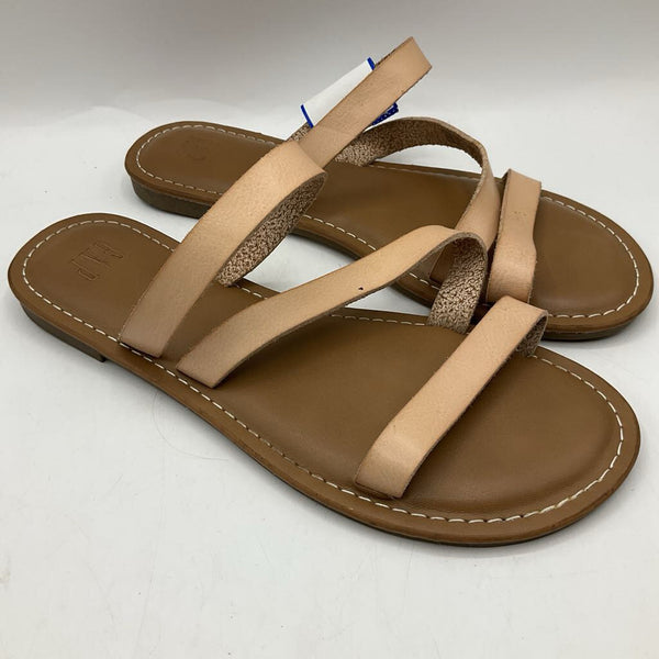Size 6Y: Gap Brown/Pink Sandals