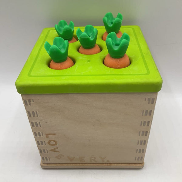 Lovevery Wooden Carrot Harvest Toy