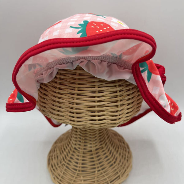 Size 18-24m: Pink Checkered Strawberry Sun Hat