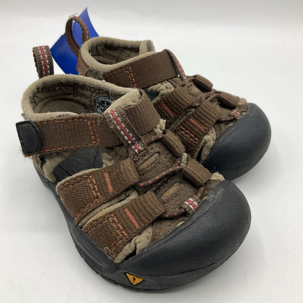 Size 4: Keen Brown Velcro Sandals