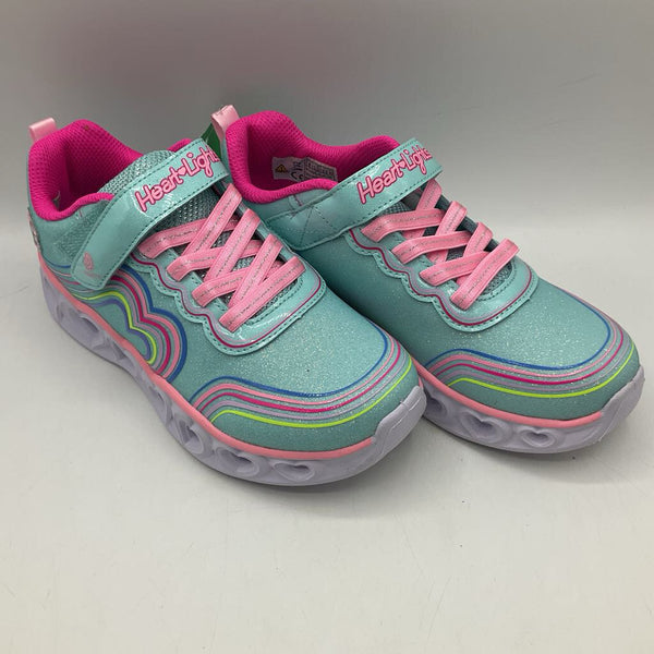 Size 1.5Y: Skechers Blue Pink Heart Light Up Shoes NEW Condition