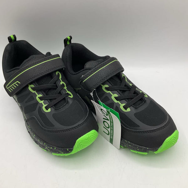 Size 4Y: Uovo Black/Green Velcro Strap Shoes-NEW W/Tag