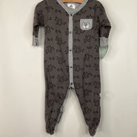 Size 3-6m: Just Born Grey Fox Print 1pc Footy PJs