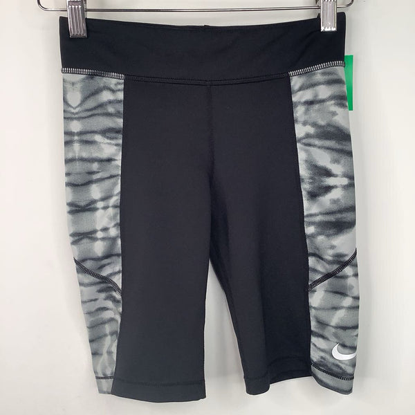Size 10-12: Nike Black Cartwheel Shorts