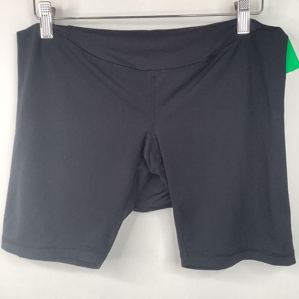 Size M: Isabell Black Tumble Shorts