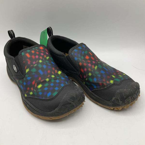 Size 4Y: Keen Black/Rainbow Slip On Shoes