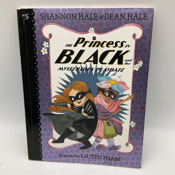 the Princess In Black And The Mysterious Playdate (paperback)