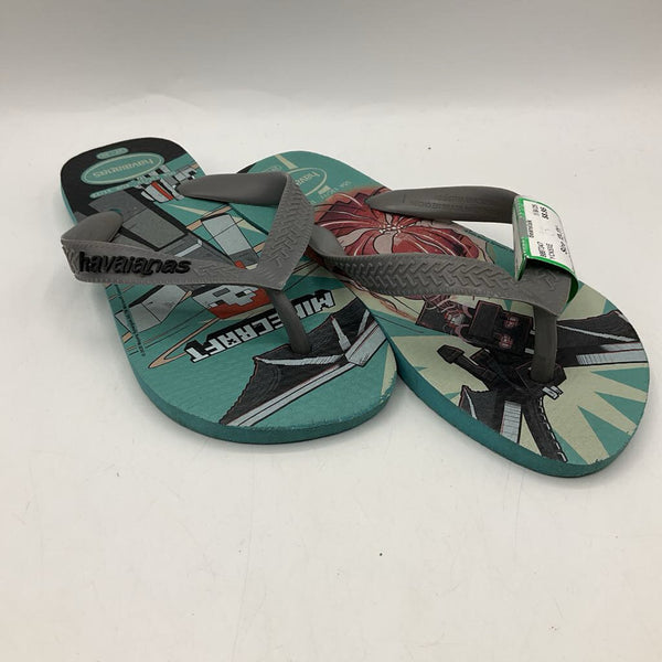 Size 13-1Y: Havaianas Minecraft Sandals