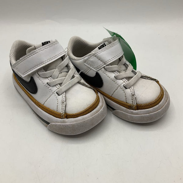 Size 5: Nike White/Black Velcro Sneakers