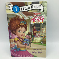 Fancy Nancy: Toodle-oo Miss Moo (paperback)