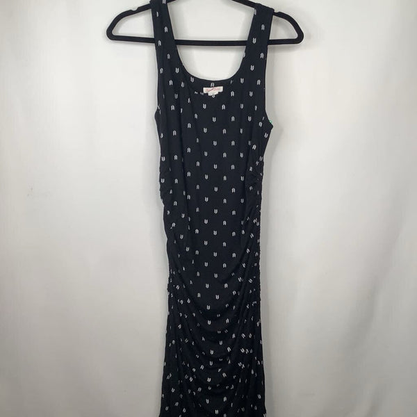 Size M: Ingrid & Isabel Black/White Arrows Tank Dress