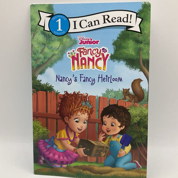 Fancy Nancy: Nancy's Fancy Heirloom (paperback)