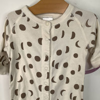 Size 0-3m (50): Hanna Andersson Beige Moon 1pc Long Sleeve PJs