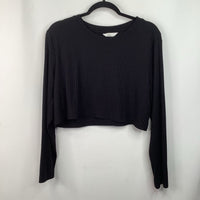 Size M: H&M Maternity Black Long Sleeve Crop Top