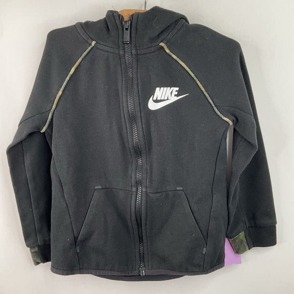 Size 5: Nike Black/Camo Trim Zip-Up Hoodie