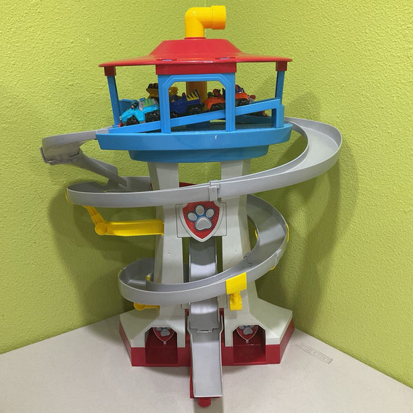 Paw Patrol Adventure Bay Lookout Tower Playset w/ Diecast Patrol Cars - Retails $99