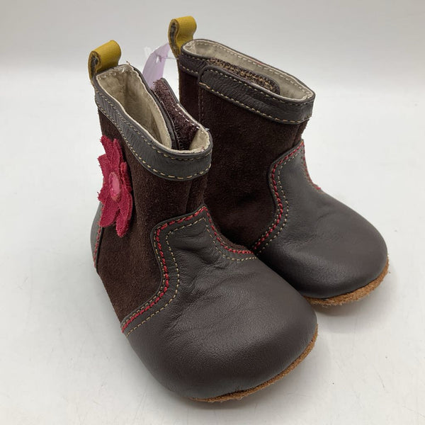 Size 0-6m: See Kai Run Brown Leather Soft Sole Boots