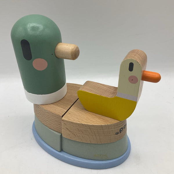 Janod Wooden Pigeon Stacking Toy