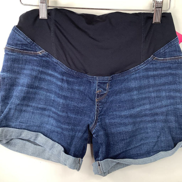 Size M/L: Isabell Blue Jean Shorts