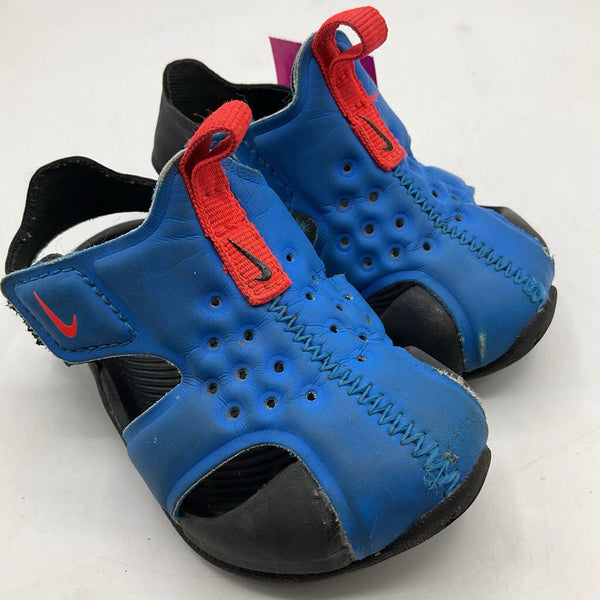 Size 6: Nike Blue/Black Velcro Strap Sandals
