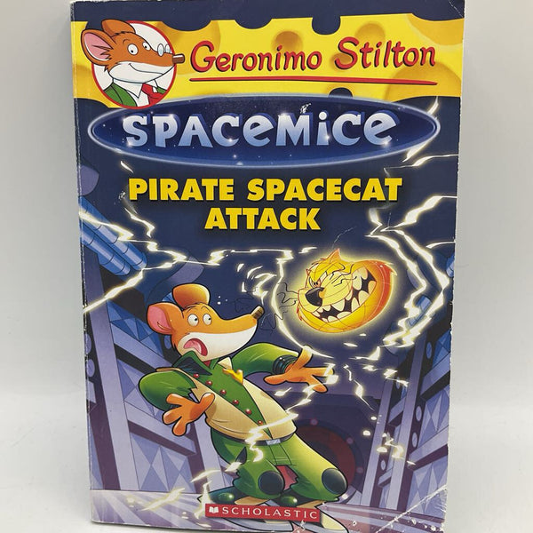 Geronimo Stilton Spacemice Pirate Spacecat Attack (paperback)