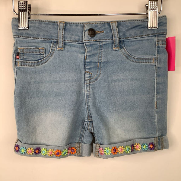 Size 5-6: Vigoss Denim Flower Trim Shorts