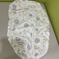 Amke White Sun & Stars Print Fitted Bassinet Sheet