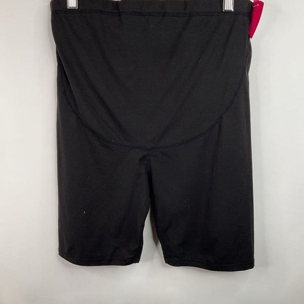 Size S: Black Tumble Shorts