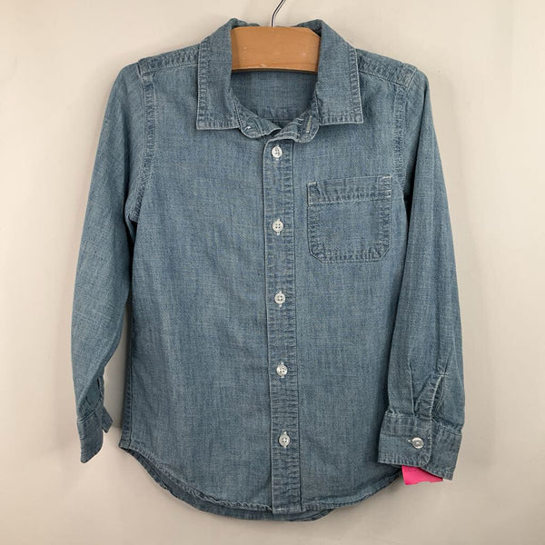 Size 5: Gap Blue Collared Button-Up Long Sleeve Shirt