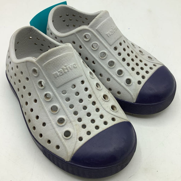Size 6: Native Grey/Blue Slip-On Shoes