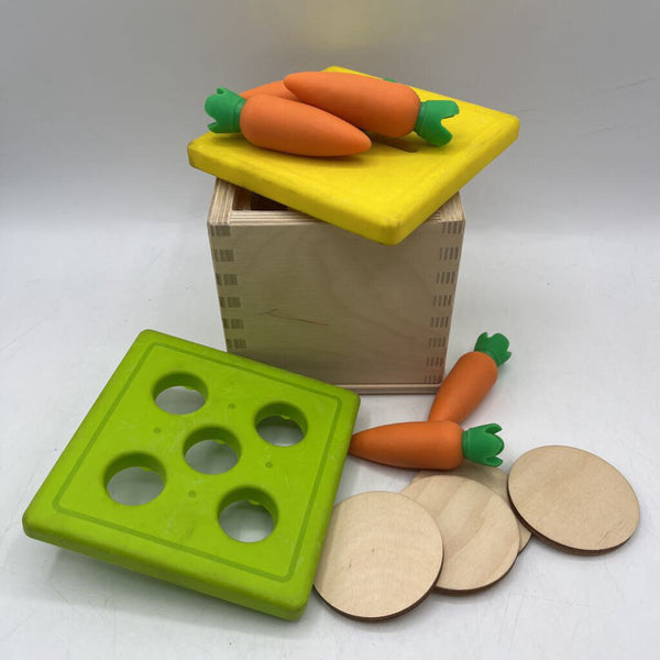Lovevery Wooden Coin/Carrot Slot