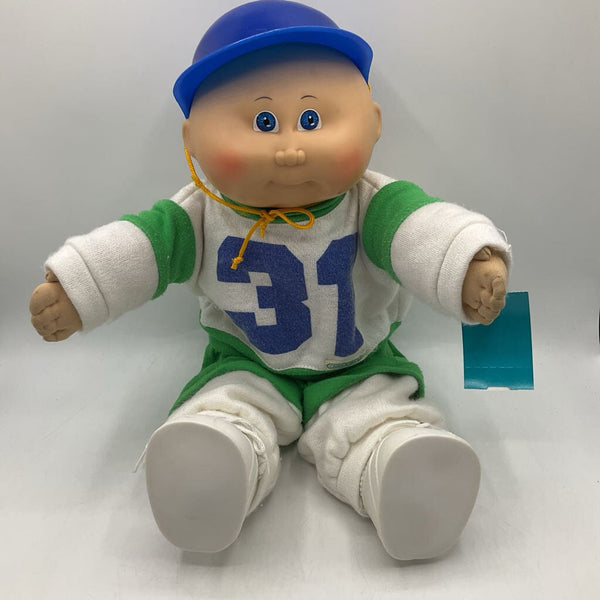Cabbage Patch Ritchie Wendell Doll W/Birth Paperwork & Clothing Accessories