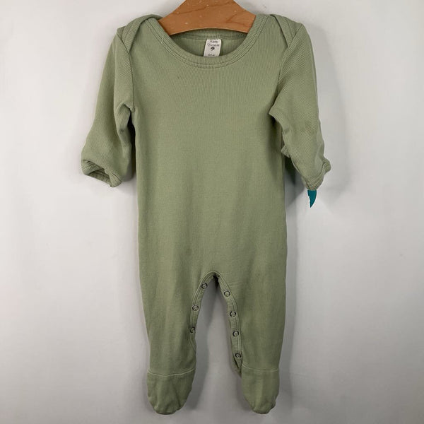 Size 6-9m: Kate Quinn Green 1pc Footy PJs