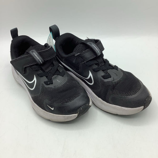 Size 11: Black Nike Velcro Shoes